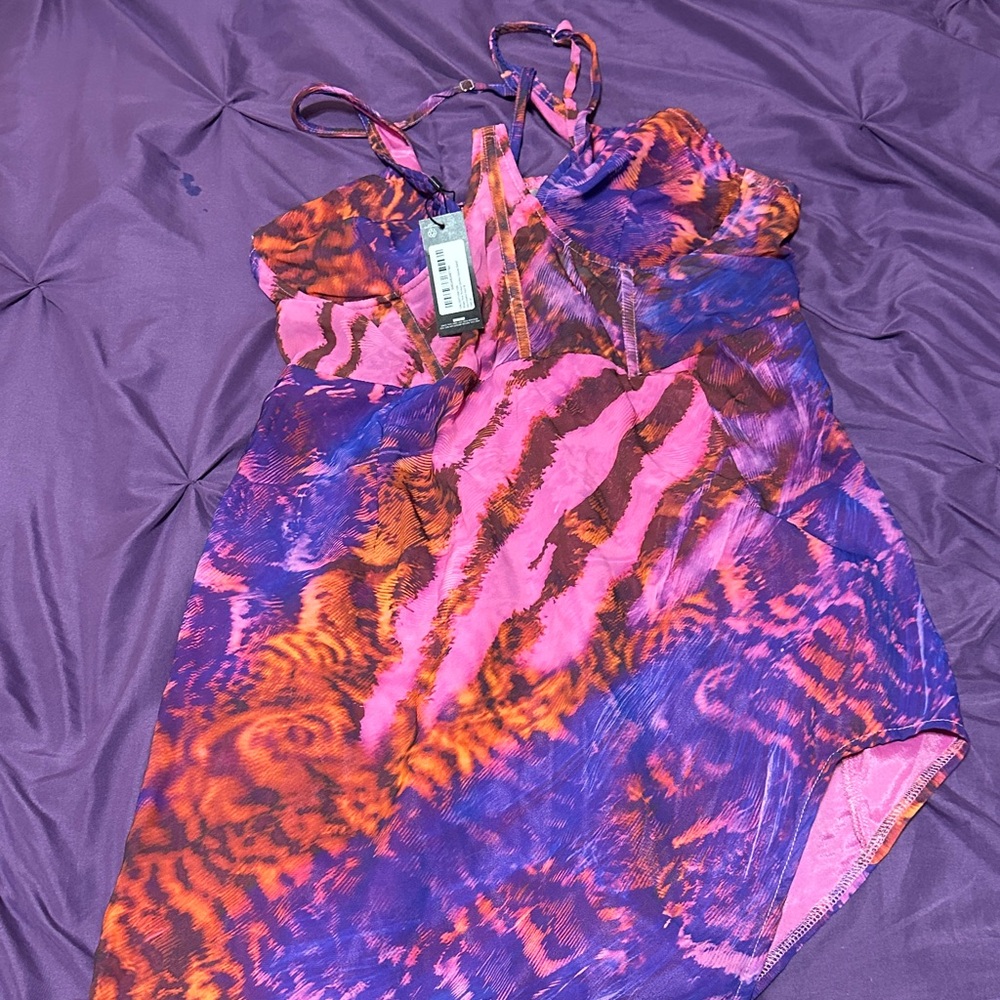 PrettyLittleThing Multicolor High Low Dress